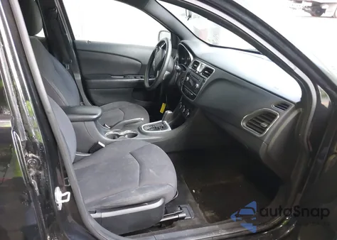 2013 Chrysler 200 Lx from USA, damaged, VIN 1C3CCBAB4DN639916